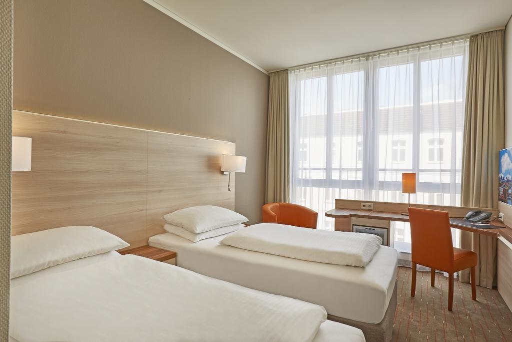 H+ Hotel Berlin Mitte Habitación foto